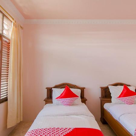 Oyo 2858 Vafa Guesthouse سيانجور المظهر الخارجي الصورة