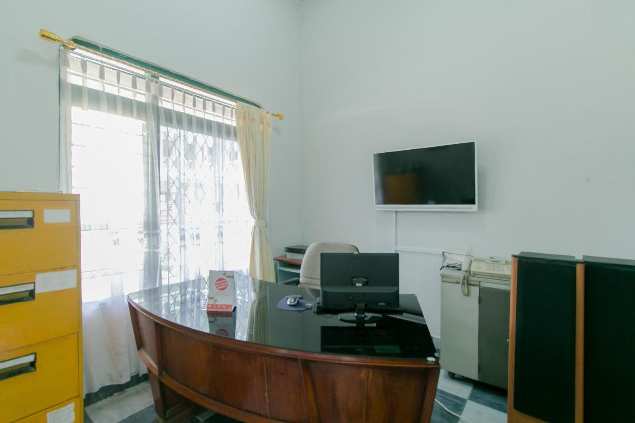 Oyo 2858 Vafa Guesthouse سيانجور المظهر الخارجي الصورة