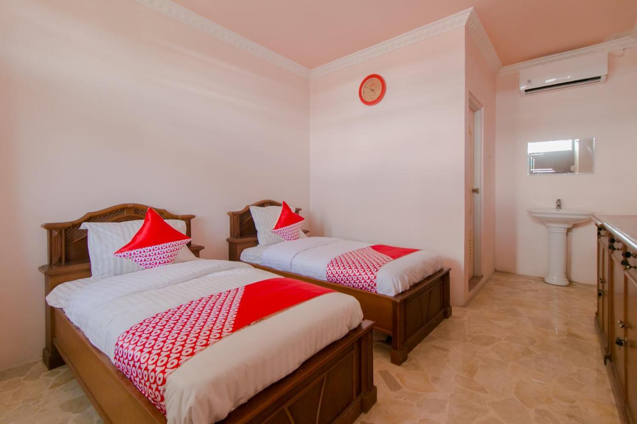 Oyo 2858 Vafa Guesthouse سيانجور المظهر الخارجي الصورة